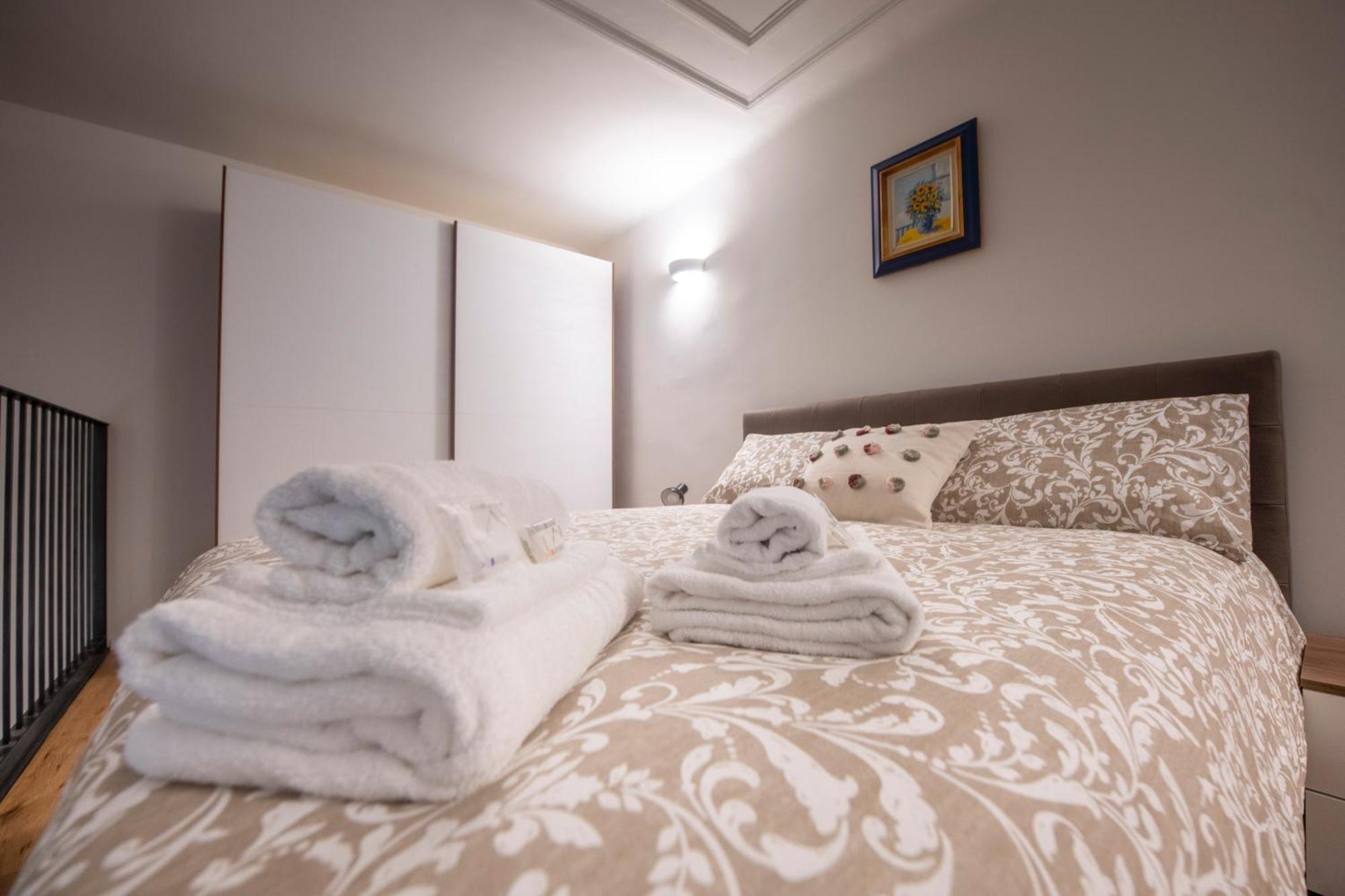 258 - The Loft In Largo Zecca - Luxury Nel Cuore Di Genova Εξωτερικό φωτογραφία